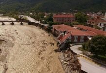 Οι «Σακαφλιάδες» για τις καταστροφές από τις πλημμύρες και εγγραφές μελών