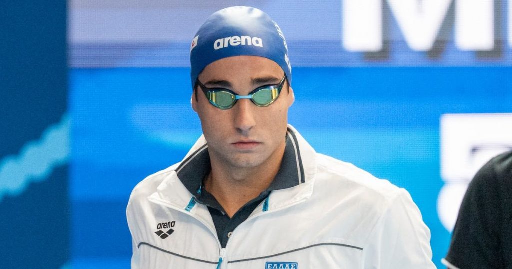 Μπίλας σπάει το Πανελλήνιο ρεκόρ και προκρίνεται στα ημιτελικά του Ευρωπαϊκού Κολύμβησης 50μ. πεταλούδα