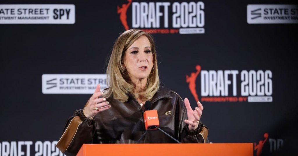 Συνεχίζονται οι συνομιλίες της WNBA για τρανσέξουαλ αθλητές: Η ανακοίνωση της Ένγκελμπερτ στις ομάδες