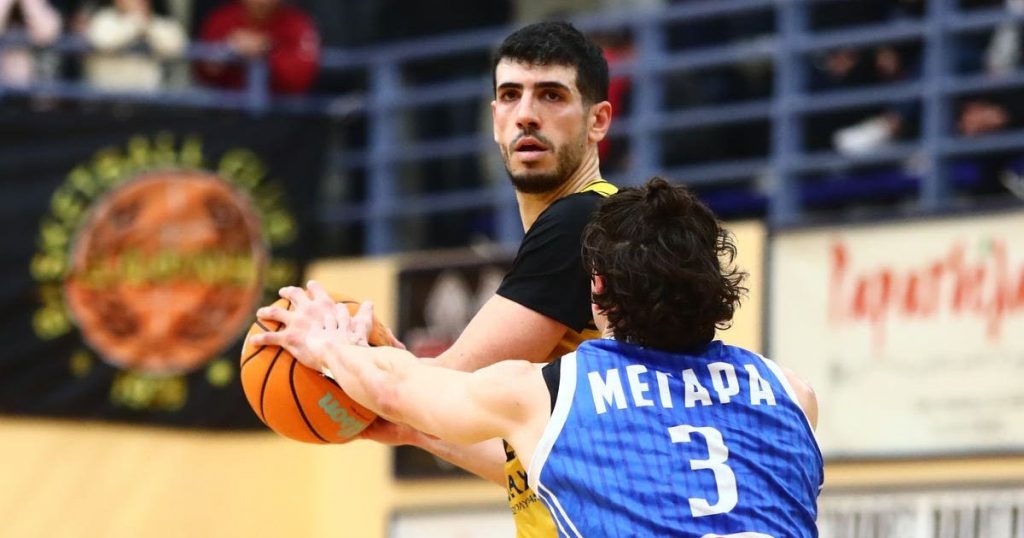 Ο Παναγιώτης Φιλιππάκος αποφασίζει να αγωνιστεί στην Ισλανδία για νέα πρόκληση
