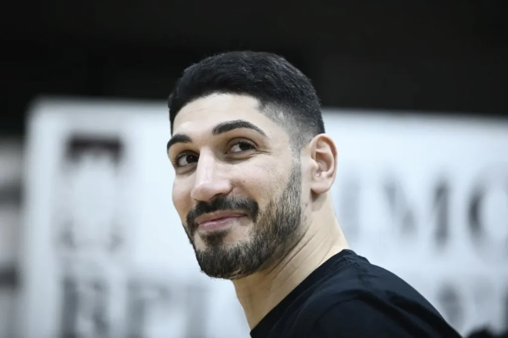 Ενές Καντέρ: Έτοιμος να αποδείξει την αξία του στο WNBA Draft