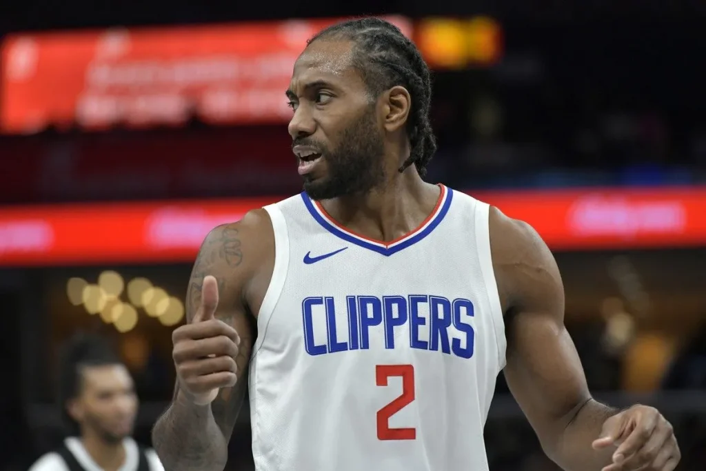 Σκληρή ποινή του NBA στους Κλίπερς: Τιμωρίες για Μπάλμερ και Λέοναρντ