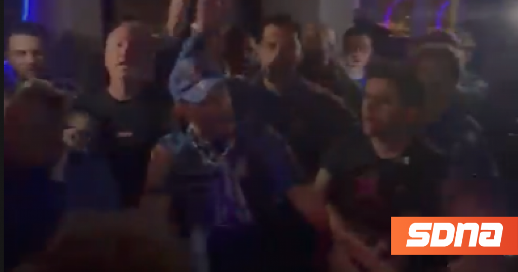 Ελληνική γιορτή στο Άουγκσμπουργκ: Έντονη παρουσία φιλάθλων της γαλανόλευκης (βίντεο)