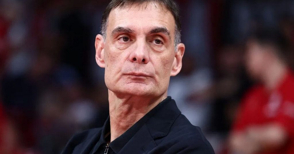 Ολυμπιακός: Στην Ισπανία με 16 παίκτες - Αναλυτικά οι επιλογές του Μπαρτζώκα