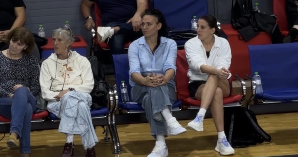 Παρουσία βολεϊμπολιστριών στον ευρωπαϊκό αγώνα του Αθηναϊκού συλλόγου