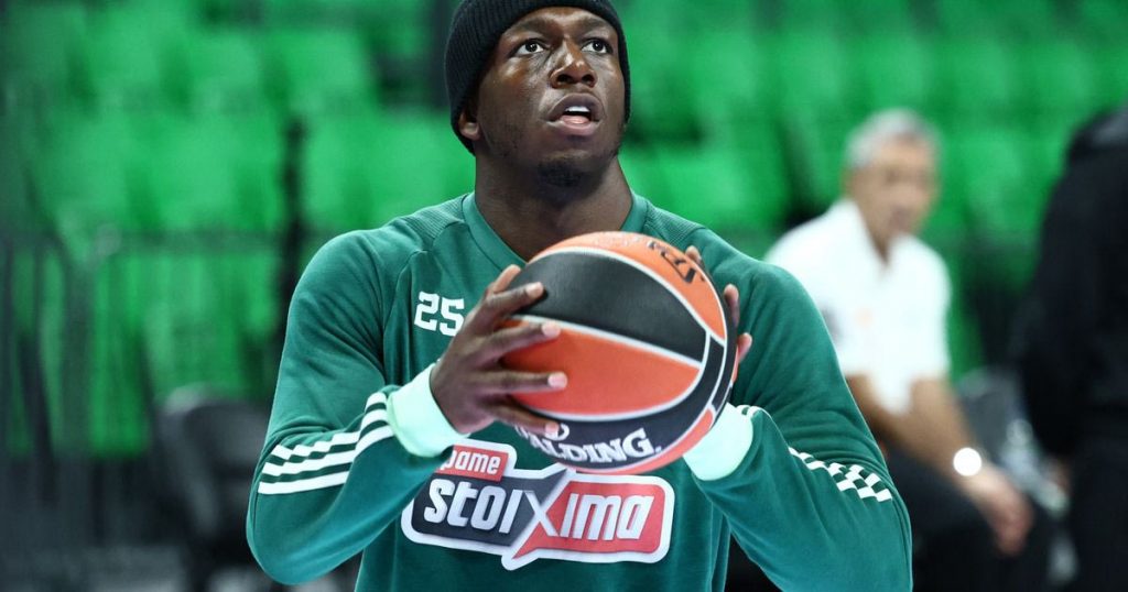 Pαναθηναϊκός: Δείτε το VIDEO του SPORT24 με τα εντυπωσιακά σουτ του Ναν μετά την προπόνηση