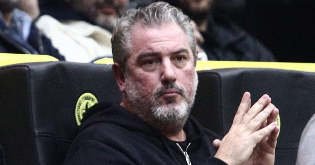 Απολογείται ο Δήμος Στασινόπουλος, μεγαλομέτοχος του Αμαρουσίου, μετά από κλήση της ΕΦΙΠΗΔ